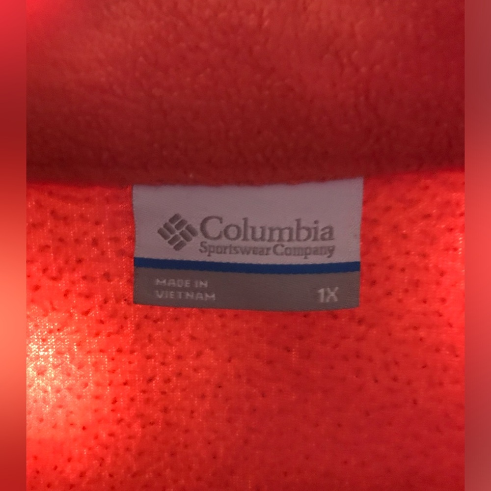 Fleece - Picture 3 of 3